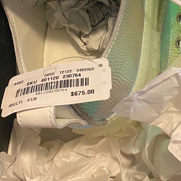 Designer shoes new in a box - Picture 5 of 5